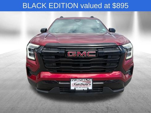 Used 2025 GMC Terrain Elevation w/ Elevation Premium Package AWD/4WD image 9