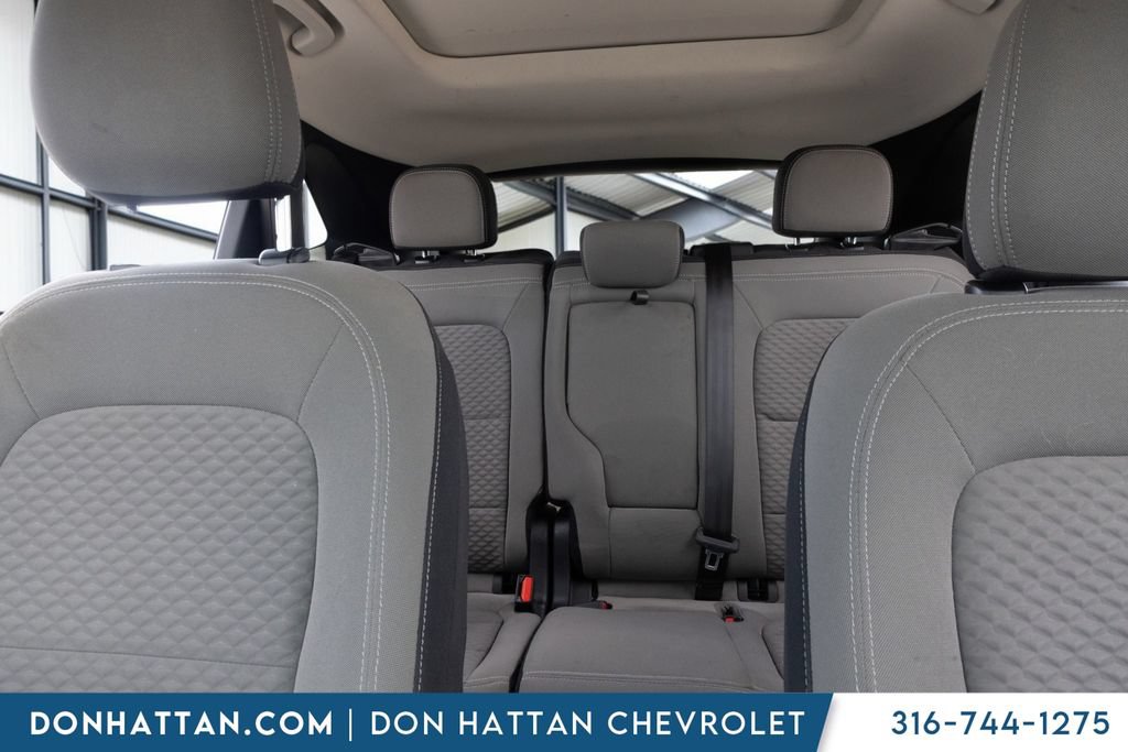 Used 2022 Ford Escape SE w/ SE Sport Appearance Package AWD/4WD image 18
