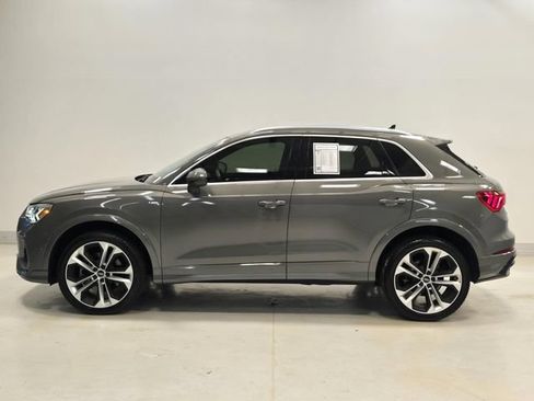 Used 2021 Audi Q3 2.0T Premium Plus w/ Premium Plus Package AWD/4WD image 3