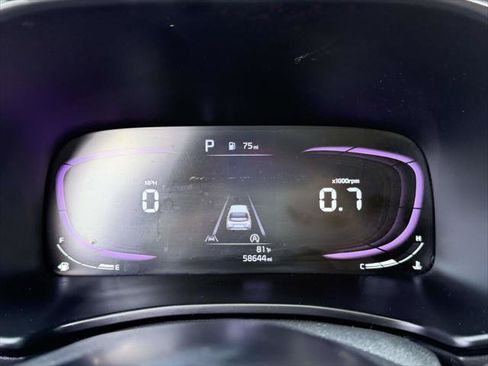 Used 2023 Kia Soul LX w/ LX Technology Package FWD image 27