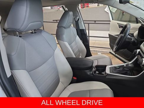 Used 2020 Toyota RAV4 Limited w/ Limited Grade Weather Package AWD/4WD image 10