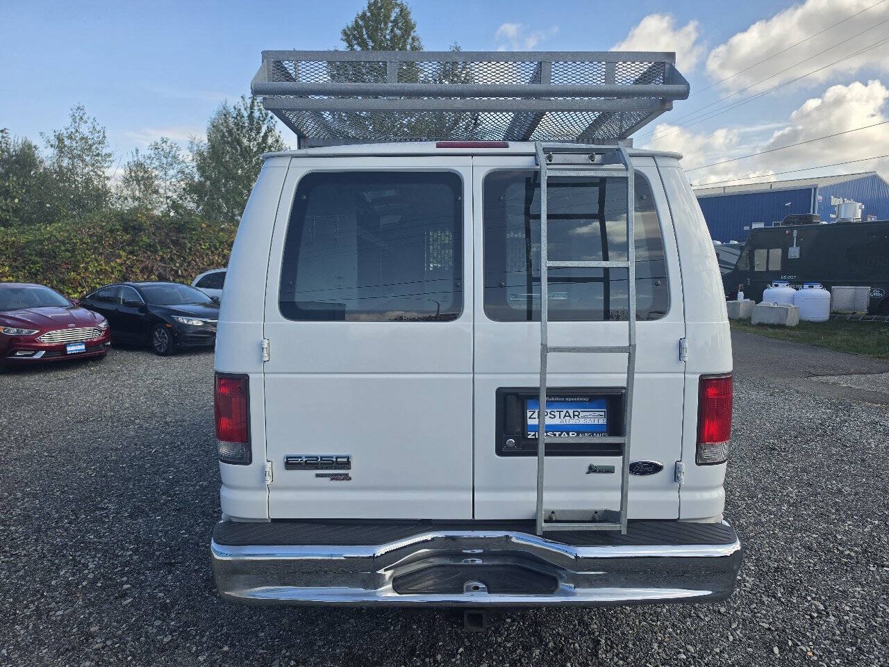 Used 2014 Ford E-250 and Econoline 250 RWD image 6