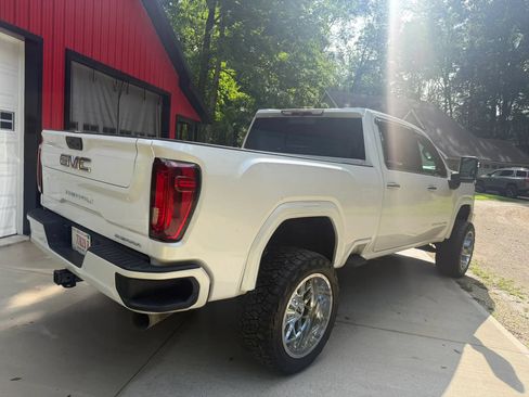 Used 2022 GMC Sierra 2500 Denali AWD/4WD image 10