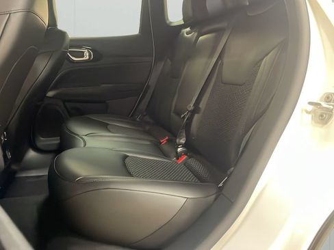 New 2026 Jeep Compass Latitude AWD/4WD image 11