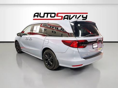 Used 2024 Honda Odyssey Sport image 5