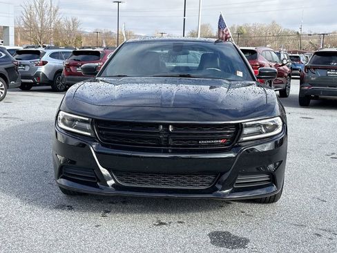 Used 2020 Dodge Charger SXT w/ Leather Interior Group image 4