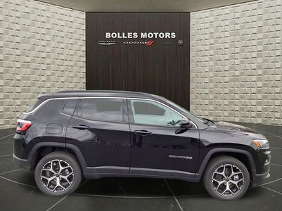 New 2026 Jeep Compass Limited w/ Sun, Sound & Navigation Group