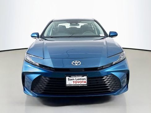 New 2026 Toyota Camry LE FWD image 2