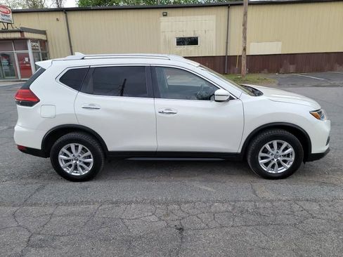 Used 2017 Nissan Rogue SV AWD/4WD image 35