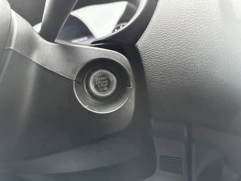 Used 2023 Jeep Renegade Latitude AWD/4WD image 24