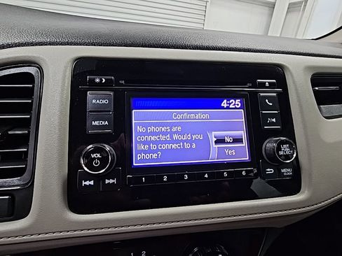 Used 2020 Honda HR-V LX image 15