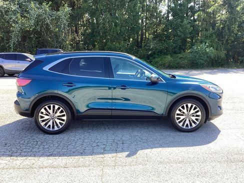 Used 2020 Ford Escape Titanium AWD/4WD image 5