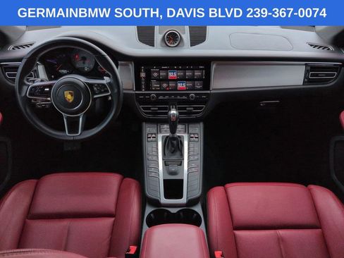 Used 2021 Porsche Macan S AWD/4WD image 17