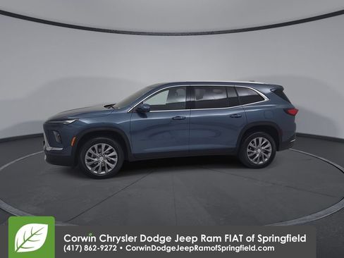 Used 2025 Buick Enclave Preferred AWD/4WD image 8
