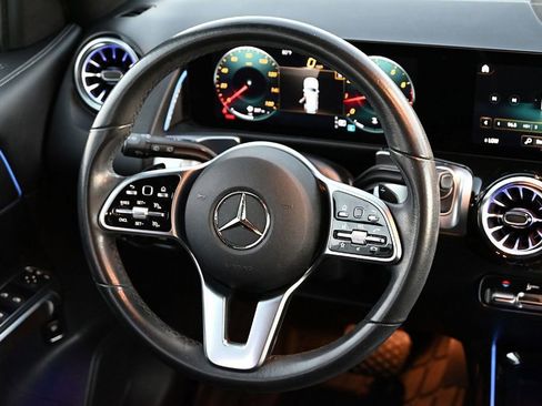 Certified 2022 Mercedes-Benz GLB 250 image 15