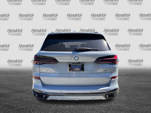 Used 2026 BMW X5 xDrive40i w/ M Sport Package image 8