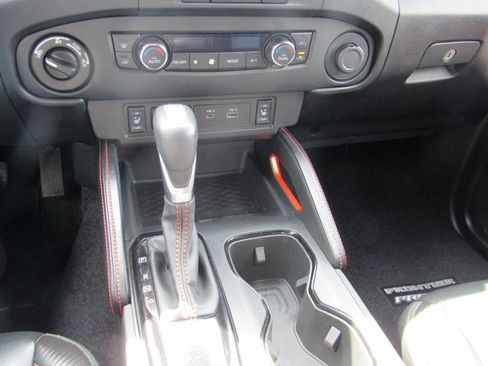 Used 2023 Nissan Frontier PRO-4X w/ Pro-4X Premium Package AWD/4WD image 34