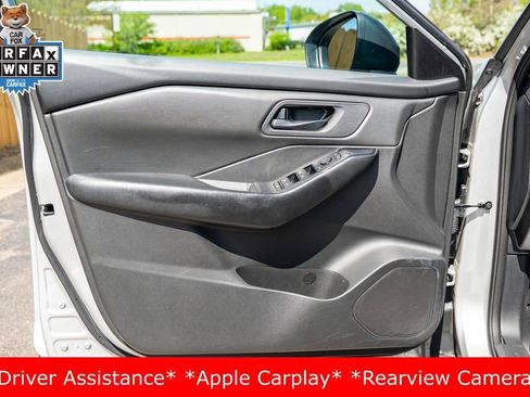 Used 2024 Nissan Rogue S image 13