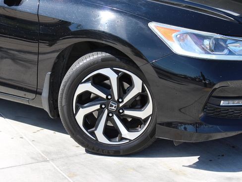 Used 2016 Honda Accord EX-L image 3