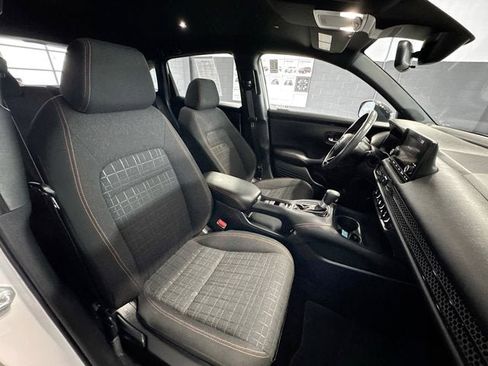 Used 2024 Honda HR-V Sport image 23