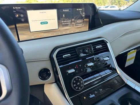 New 2026 Nissan Armada Platinum image 24