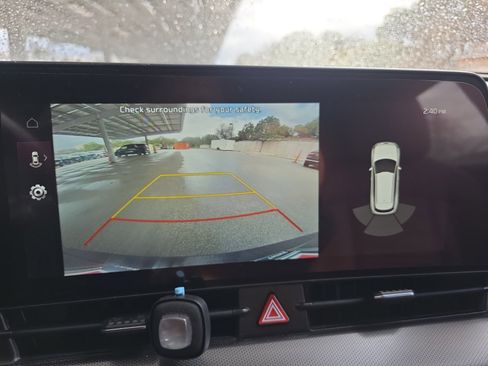 Certified 2024 Kia Sportage SX image 11