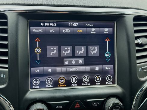 Used 2018 Jeep Grand Cherokee Limited w/ Luxury Group II image 12