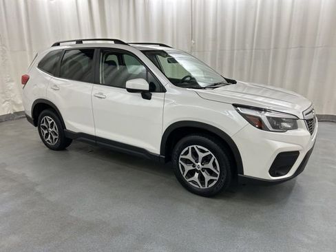 Used 2021 Subaru Forester Premium AWD/4WD image 1