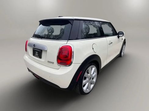 Used 2015 MINI Cooper 2-Door Hardtop FWD image 4