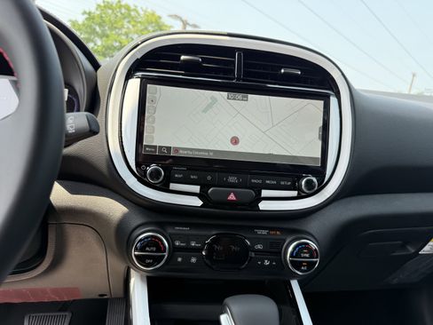 New 2025 Kia Soul GT-Line image 7