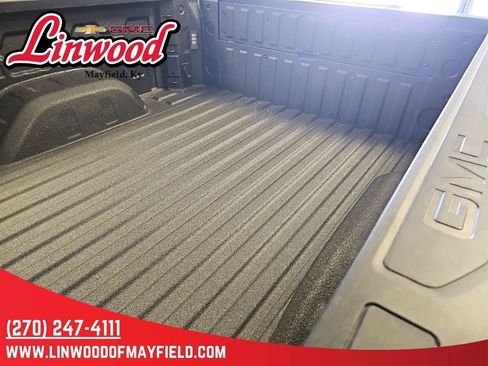 New 2026 GMC Sierra 1500 SLT w/ SLT Premium Plus Package image 15