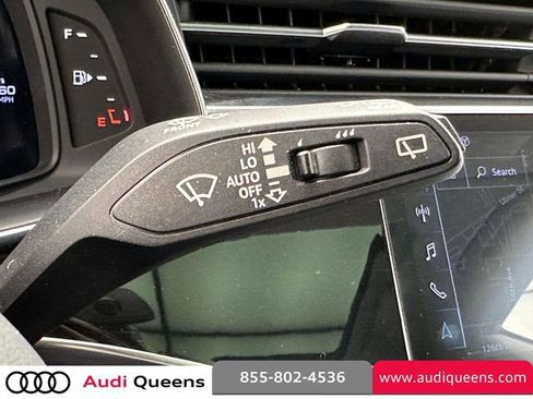 Certified 2023 Audi Q8 Premium Plus w/ Premium Plus Package image 33