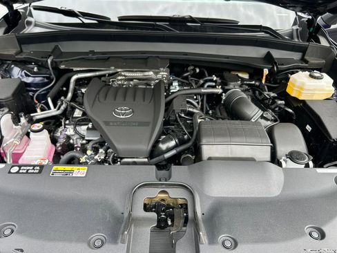 New 2026 Toyota Grand Highlander AWD Hybrid image 25