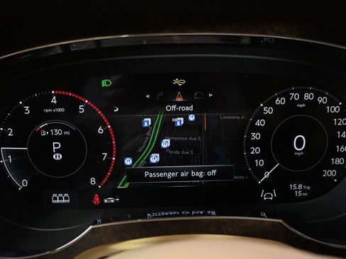 New 2025 Bentley Bentayga AWD/4WD image 24