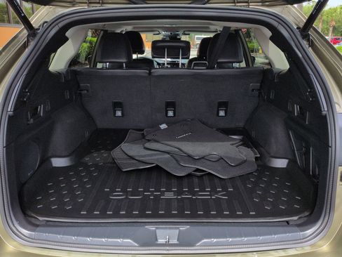 Used 2023 Subaru Outback Touring AWD/4WD image 13