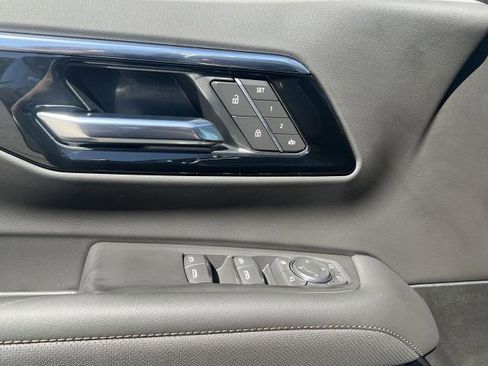 New 2026 Chevrolet Tahoe High Country w/ LPO, Get Active Package AWD/4WD image 24