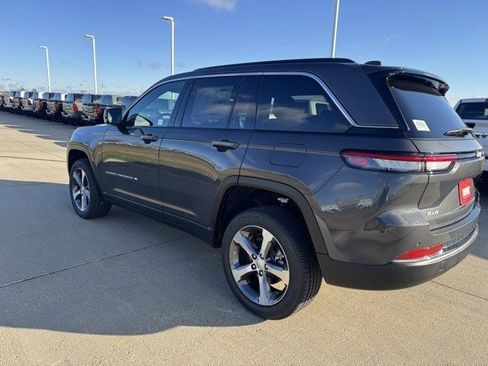 New 2025 Jeep Grand Cherokee Limited image 5