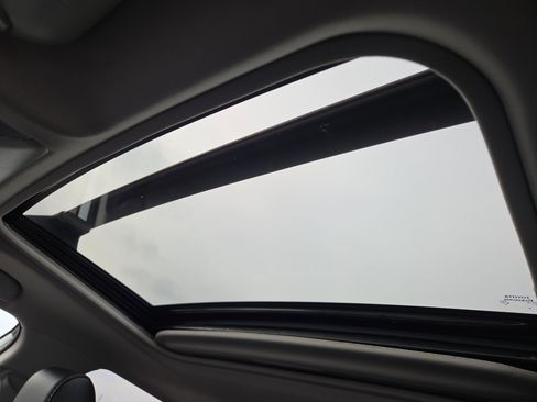 Used 2023 Toyota RAV4 XLE Premium image 20