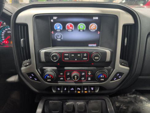 Used 2015 GMC Sierra 2500 SLT image 11