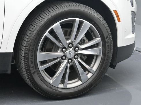 Used 2021 Cadillac XT5 Premium Luxury w/ Platinum Package FWD image 6