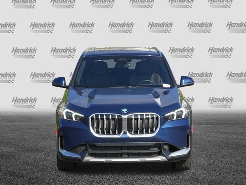 Certified 2025 BMW X1 xDrive28i image 3
