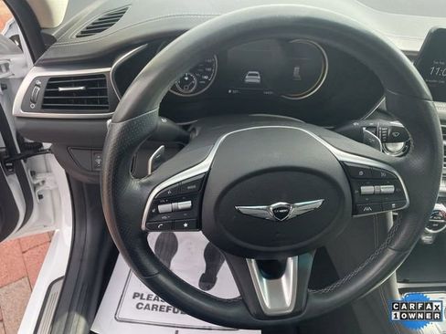 Used 2023 Genesis G70 2.0T image 11