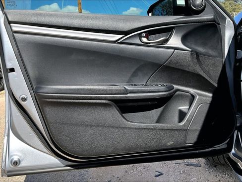 Used 2020 Honda Civic Sport image 22