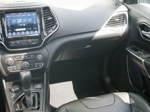 Used 2021 Jeep Cherokee Limited AWD/4WD image 25