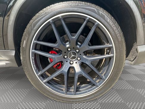 Used 2017 Mercedes-Benz GLE 63 AMG S image 29