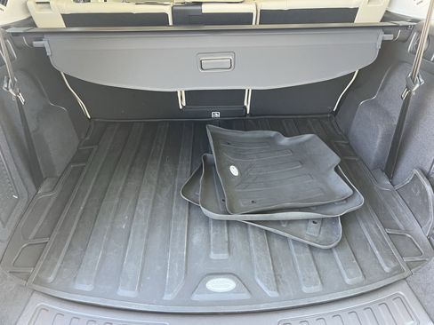 Used 2023 Land Rover Discovery Sport S AWD/4WD image 34