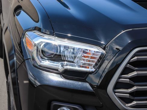 Certified 2023 Toyota Tacoma TRD Sport w/ Advanced Technology Package AWD/4WD image 12
