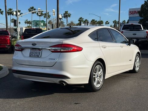 Used 2018 Ford Fusion SE image 7