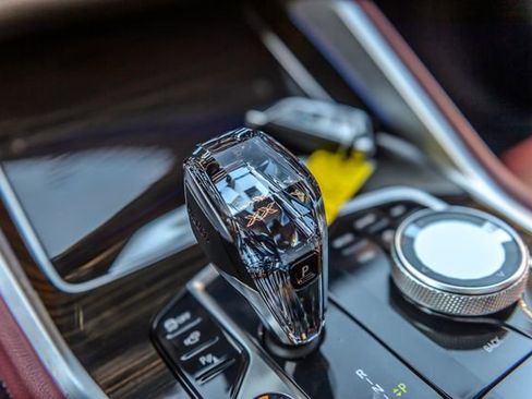 Used 2021 BMW X6 xDrive40i w/ M Sport Package image 33