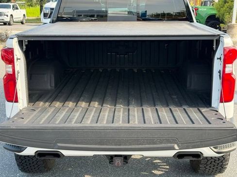 Certified 2026 Chevrolet Silverado 1500 RST AWD/4WD image 23